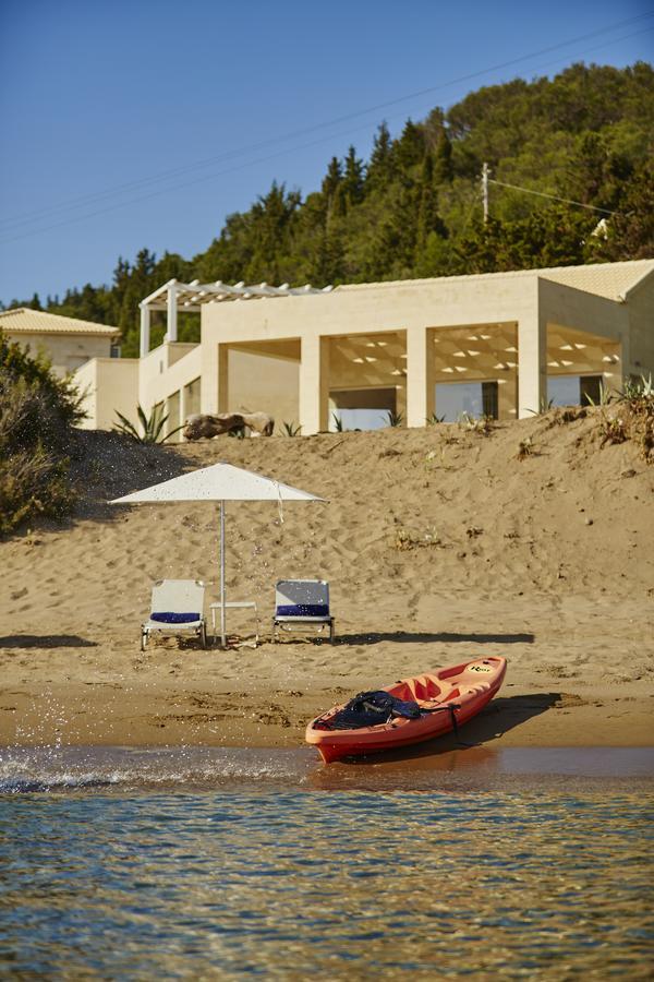 Acantha Boutique Hotel Ereikoussa Bagian luar foto